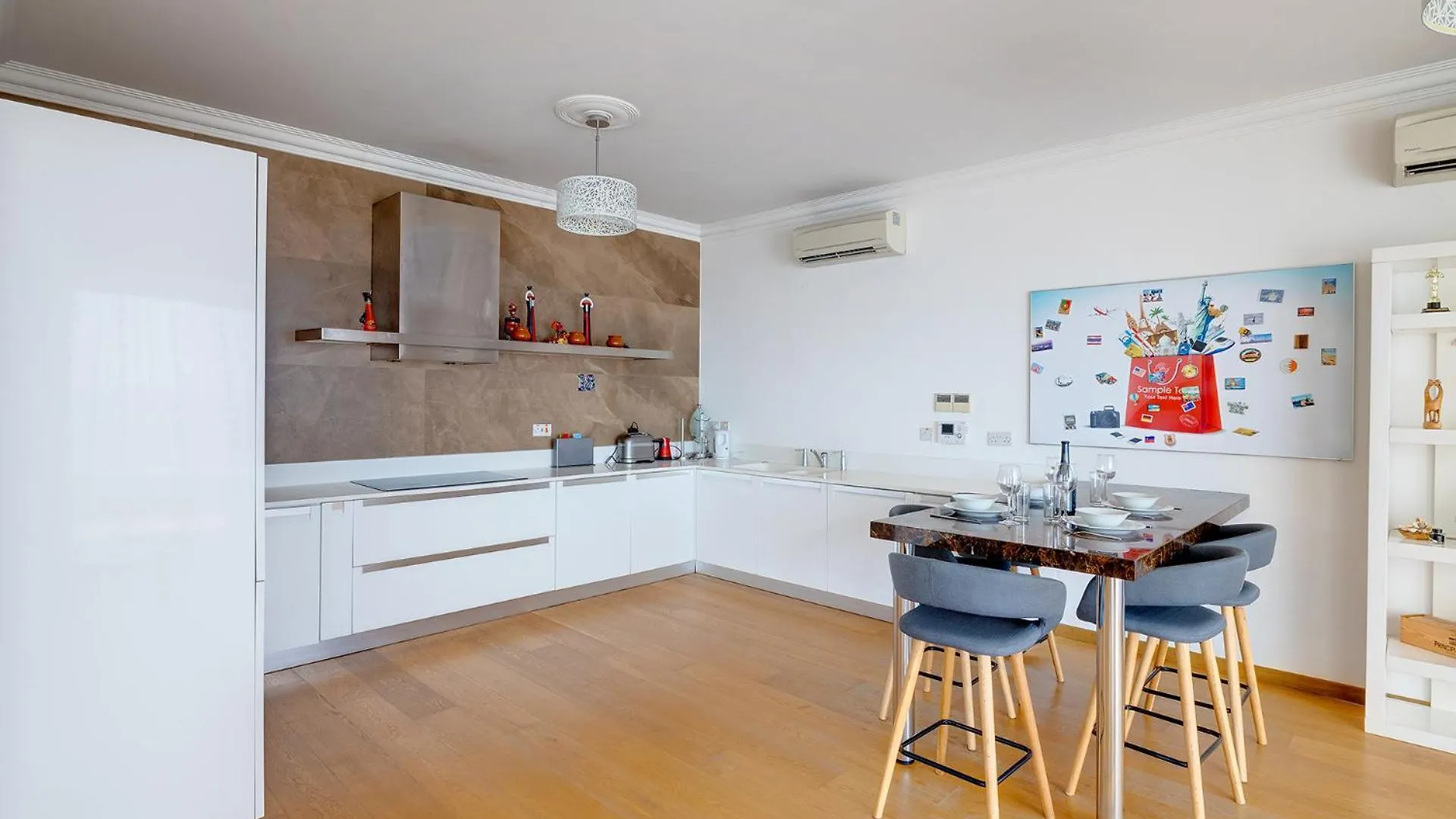 Seafront Apartment Sliema