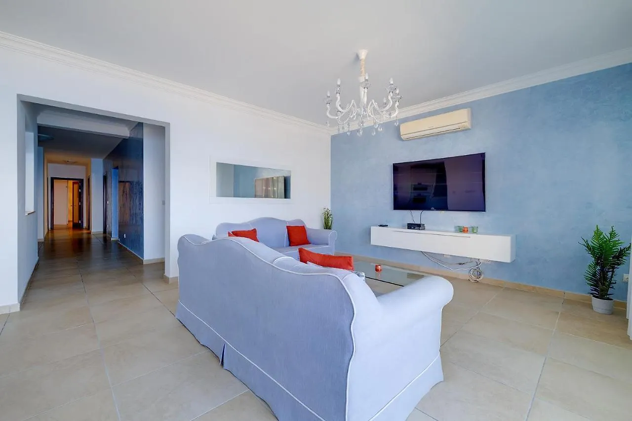Seafront Apartment Sliema