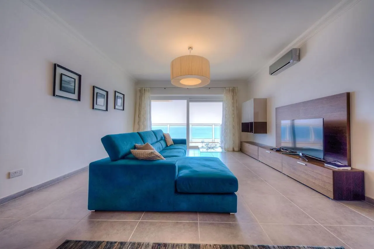 Seafront Apartment Sliema