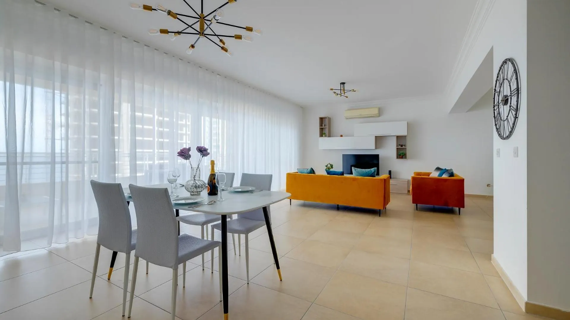 Seafront Apartment Sliema