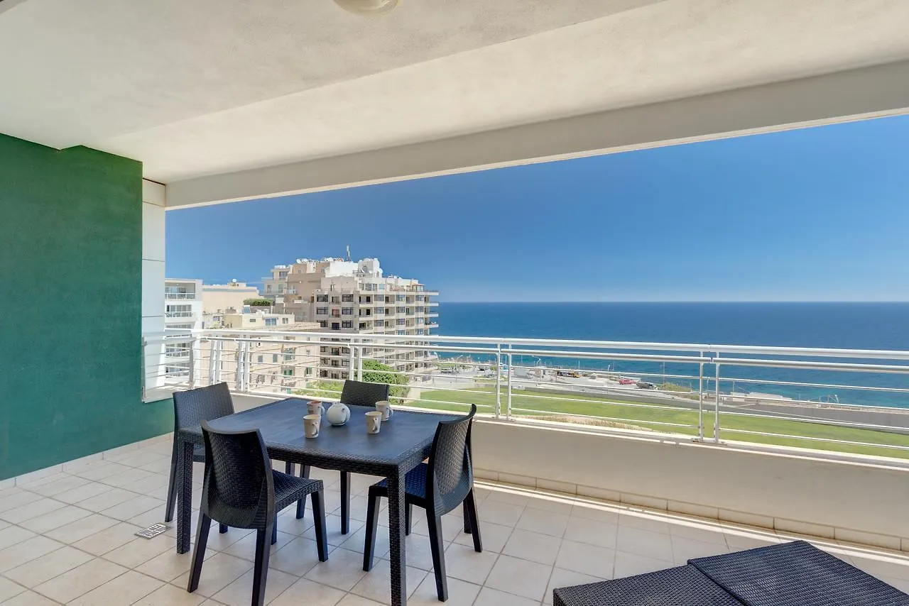 Seafront Apartment Sliema