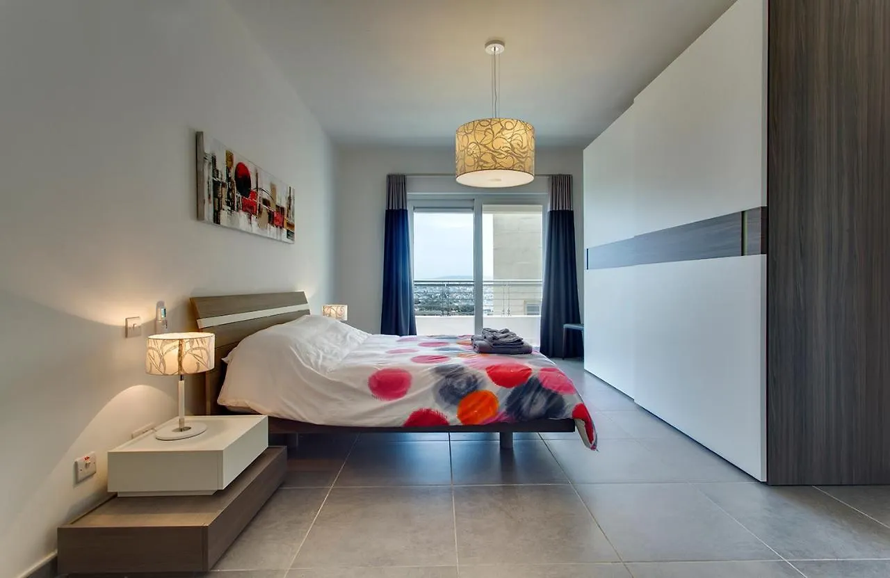 Seafront Apartment Sliema